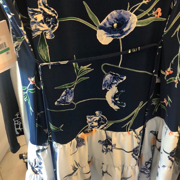 Ivanka Trump Ruffle Dress - Picture 7 of 7